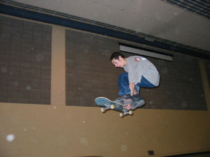 Chosen One > March 6, 2003 Skate Park > Picture 7
 (Click on image for a larger view)