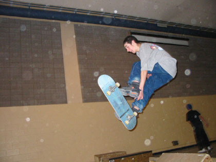 Chosen One > March 6, 2003 Skate Park > Picture 9
 (Click on image for a larger view)