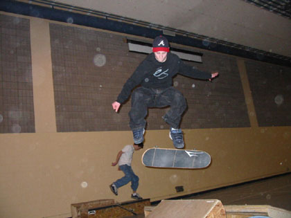 Chosen One > March 6, 2003 Skate Park > Picture 10
 (Click on image for a larger view)