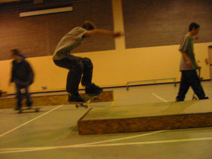 Chosen One > March 6, 2003 Skate Park > Picture 35
 (Click on image for a larger view)
