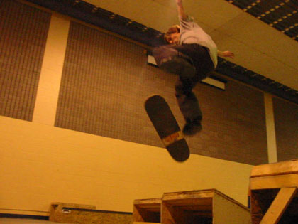 Chosen One > March 6, 2003 Skate Park > Picture 60
 (Click on image for a larger view)