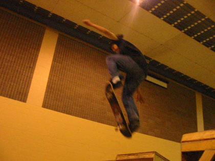 Chosen One > March 6, 2003 Skate Park > Picture 67
 (Click on image for a larger view)