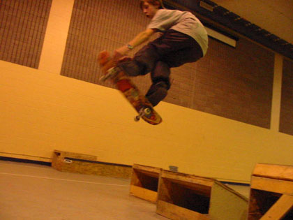 Chosen One > March 6, 2003 Skate Park > Picture 69
 (Click on image for a larger view)