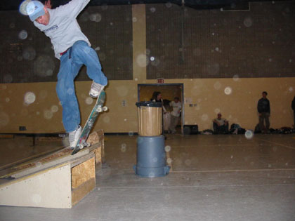 Chosen One > March 6, 2003 Skate Park > Picture 87
 (Click on image for a larger view)