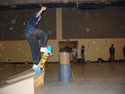 Chosen One > March 6, 2003 Skate Park > Picture 91
 (Click on image for a larger view)