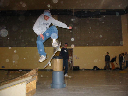 Chosen One > March 6, 2003 Skate Park > Picture 92
 (Click on image for a larger view)