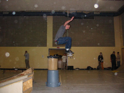 Chosen One > March 6, 2003 Skate Park > Picture 94
 (Click on image for a larger view)