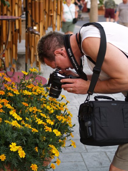 Ed, the Flower Fotographer