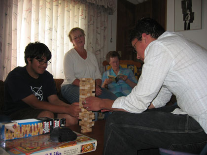 Baynes Lake 2005 > Family > Picture 1
 (Click on image for a larger view)