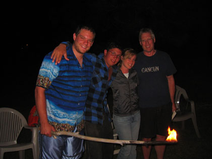 Baynes Lake 2005 > Family > Picture 107
 (Click on image for a larger view)